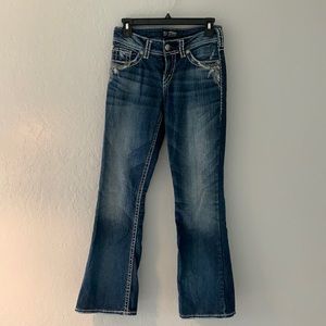 Cute bootlegged Silver jeans 25/30